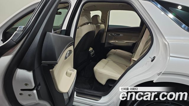 Genesis GV70 2026 — photo 16
