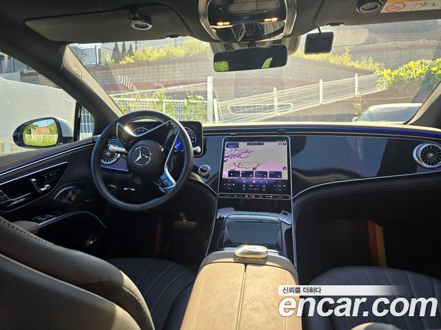 Mercedes-Benz EQS 2023 — photo 8