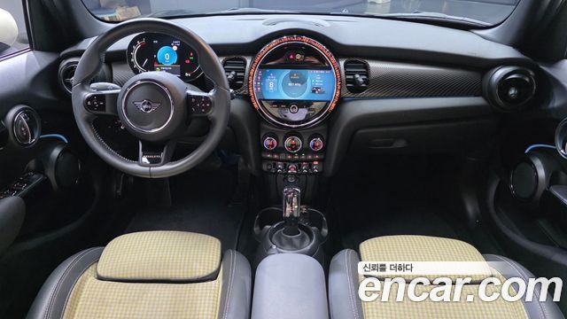 Mini Cooper 2023 — photo 10