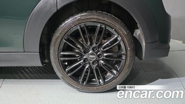 Mini Cooper 2023 — photo 7