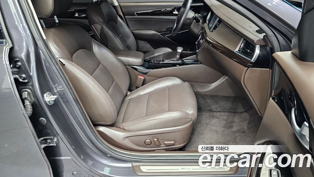 Kia K7 2019 — photo 12