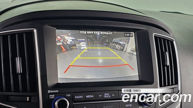 Hyundai Starex 2019 — photo 14