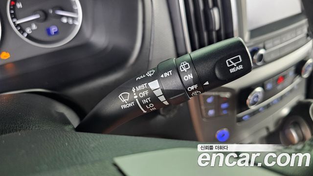 Hyundai Starex 2019 — photo 20