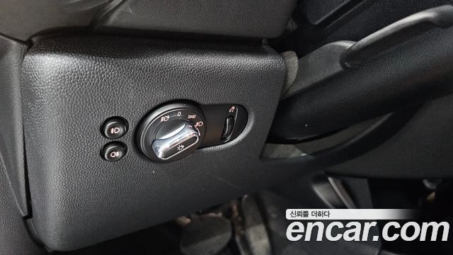 Mini Cooper 2019 — photo 20