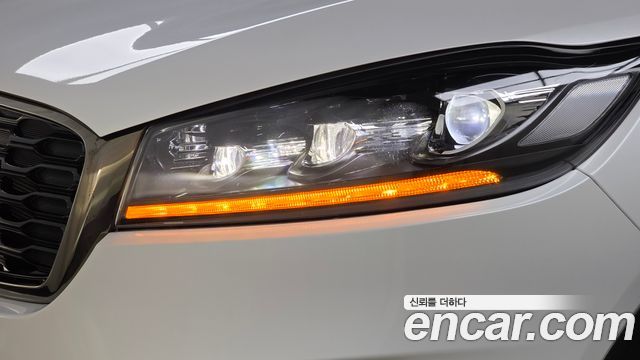 Kia Sorento 2020 — photo 8