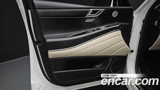 Genesis GV80 2022 — photo 14