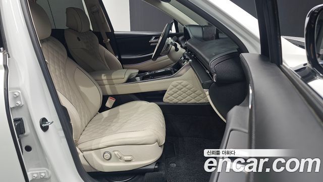 Genesis GV80 2022 — photo 16
