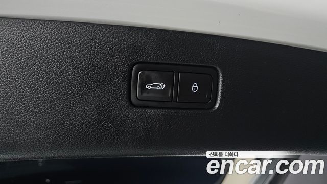 Genesis GV80 2022 — photo 35
