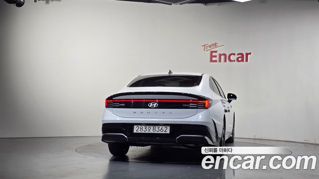 Hyundai Sonata 2025 — photo 4