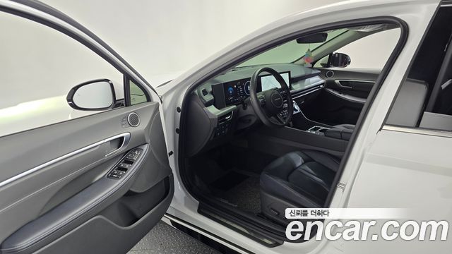 Hyundai Sonata 2025 — photo 13