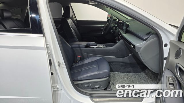 Hyundai Sonata 2025 — photo 16