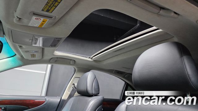 Lexus LS 2009 — photo 19