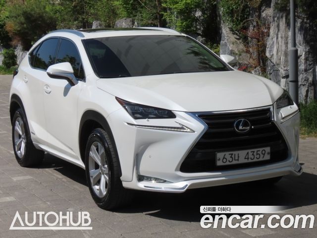 Lexus NX 2017 — photo 2
