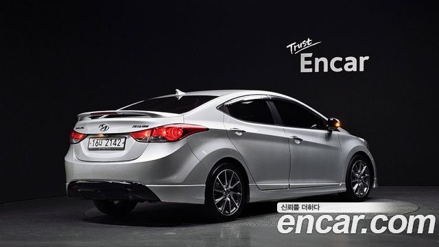 Hyundai AVANTE 2011 — photo 2