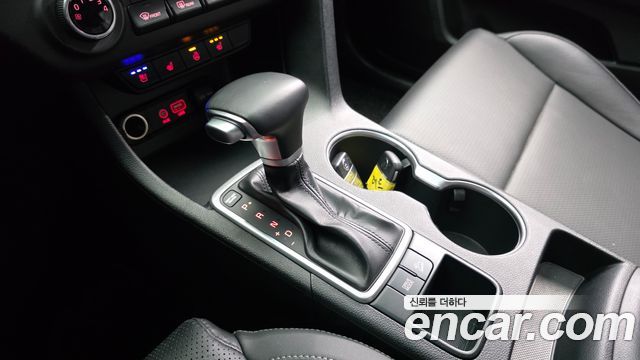 Kia Sportage 2018 — photo 12