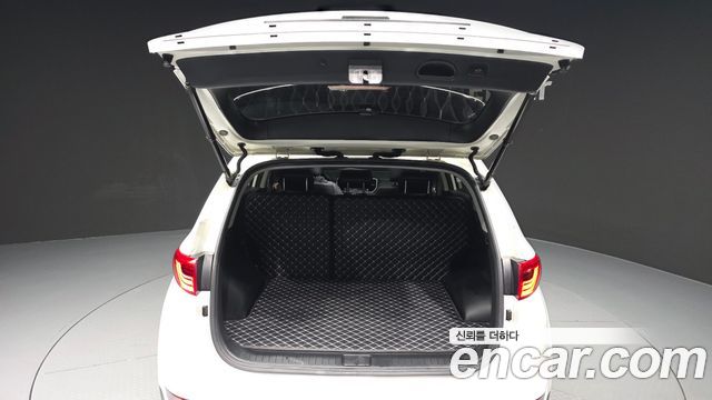 Kia Sportage 2018 — photo 26