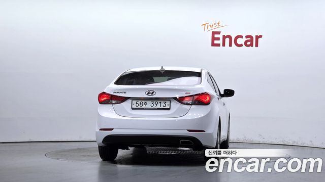 Hyundai AVANTE 2014 — photo 4