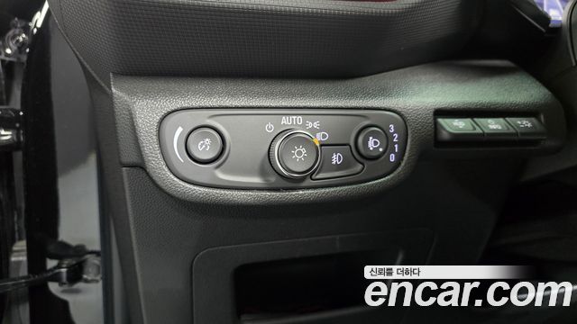 Chevrolet Korea Trailblazer 2022 — photo 27