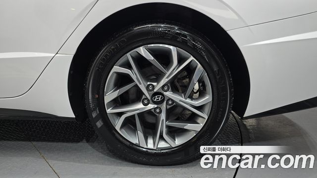 Hyundai Sonata 2022 — photo 7