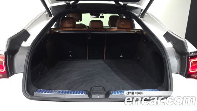 Mercedes-Benz GLC-Class 2023 — photo 20
