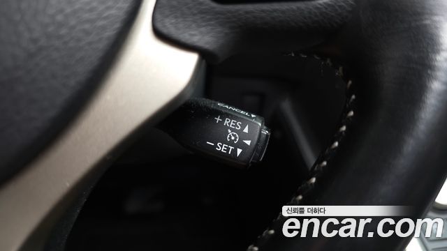 Lexus NX 2017 — photo 35