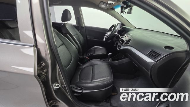 Kia morning 2013 — photo 16