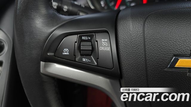 Chevrolet Korea Trax 2017 — photo 17