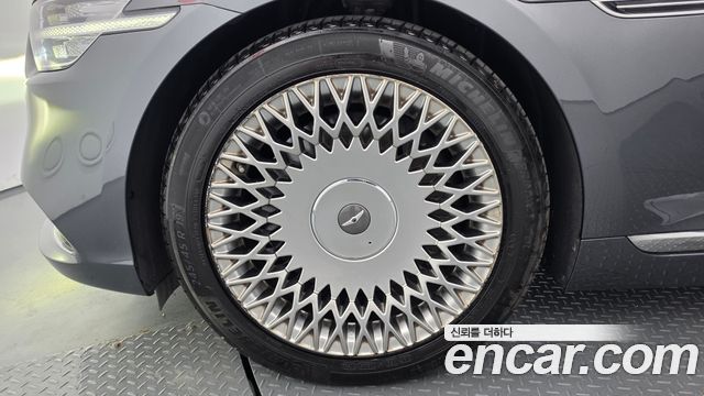 Genesis G90 2019 — photo 5