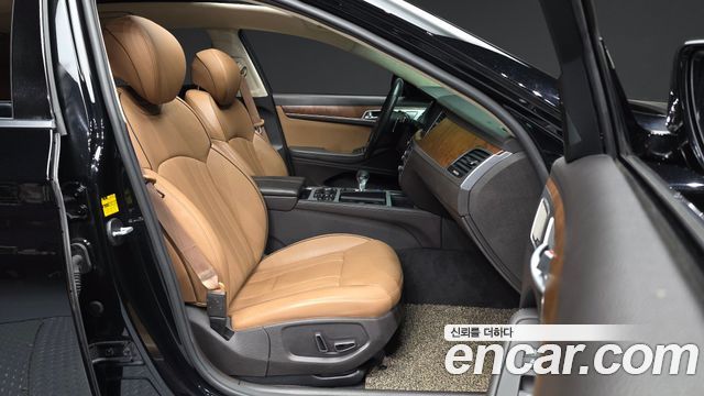 Genesis G80 2017 — photo 11