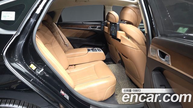 Genesis G80 2017 — photo 12