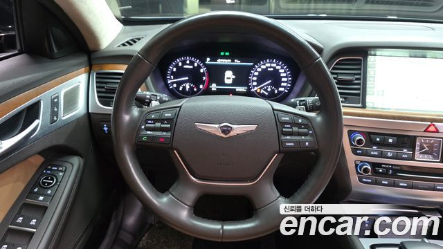 Genesis G80 2017 — photo 13
