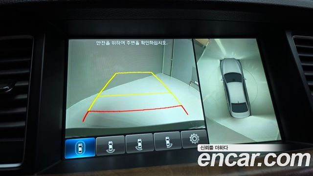 Genesis G80 2017 — photo 16