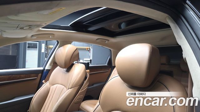 Genesis G80 2017 — photo 18