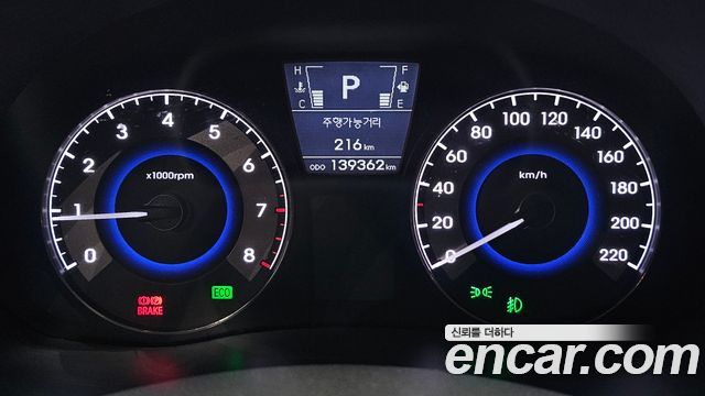 Hyundai Accent 2012 — photo 8