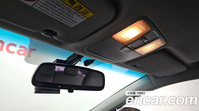 Hyundai Accent 2012 — photo 18