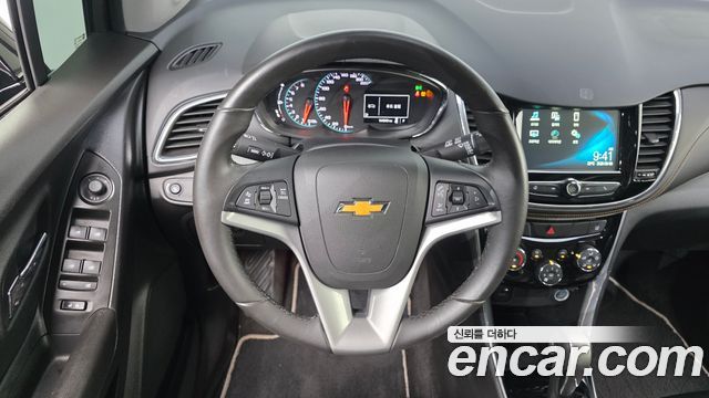 Chevrolet Korea Trax 2018 — photo 14