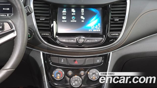 Chevrolet Korea Trax 2018 — photo 16