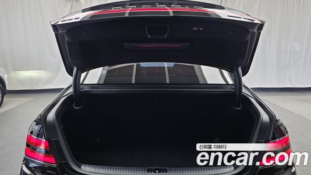 Genesis G90 2019 — photo 22