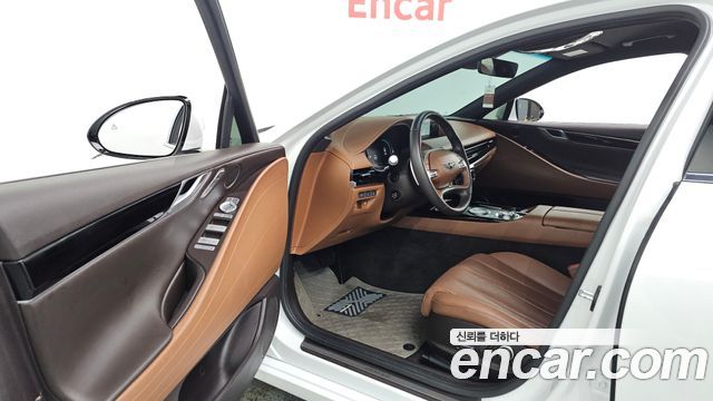 Genesis G80 2022 — photo 13