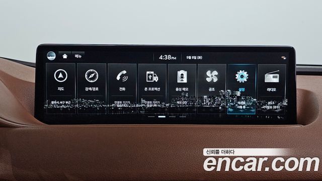Genesis G80 2022 — photo 23