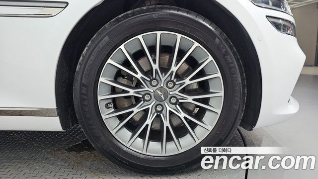 Genesis G80 2022 — photo 7