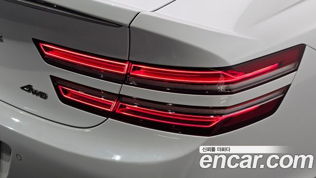 Genesis G80 2022 — photo 9