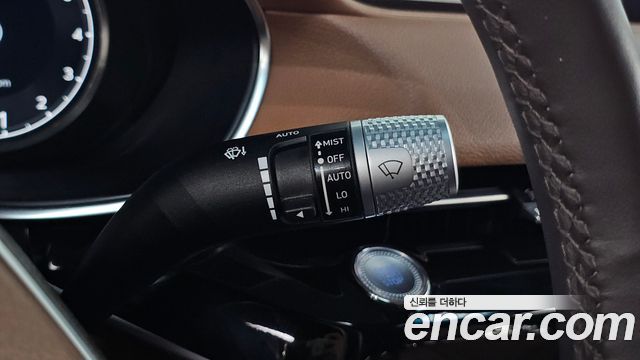 Genesis G80 2022 — photo 29