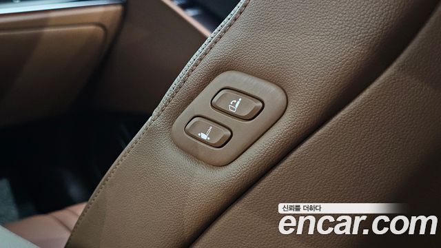 Genesis G80 2022 — photo 32