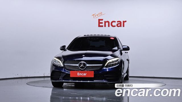 Mercedes-Benz C-Class 2020 — photo 3