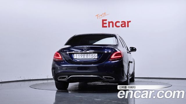 Mercedes-Benz C-Class 2020 — photo 4