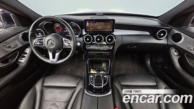 Mercedes-Benz C-Class 2020 — photo 7