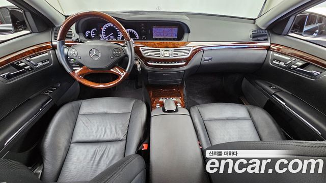 Mercedes-Benz S-Class 2011 — photo 7