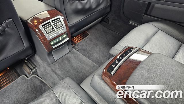 Mercedes-Benz S-Class 2011 — photo 18