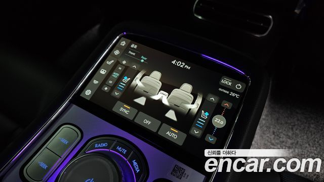 Genesis G90 2022 — photo 19